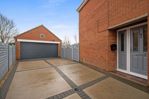 Photo 43- click for photo gallery